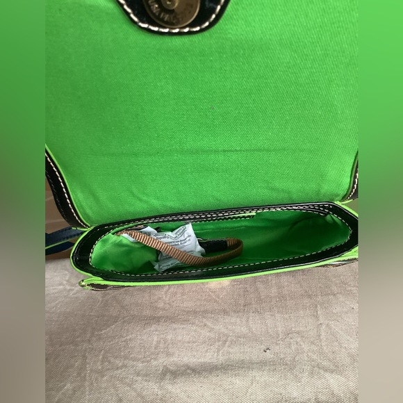 RARE Pixar Dooney and Bourke Crossbody and Belt Bag 2020 - Picture 4 of 6